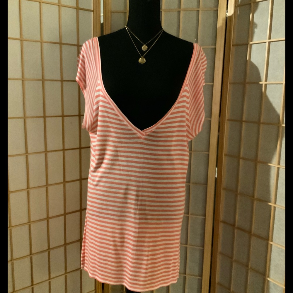 Sweet pea - Orange/Wt  Swim cover up,  with a deep V back. Sz L